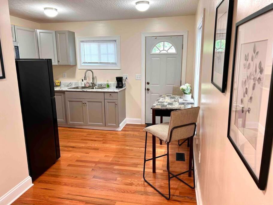 Cozy Boho Home Close To Short North/Osu Campus/Downtown コロンバス エクステリア 写真